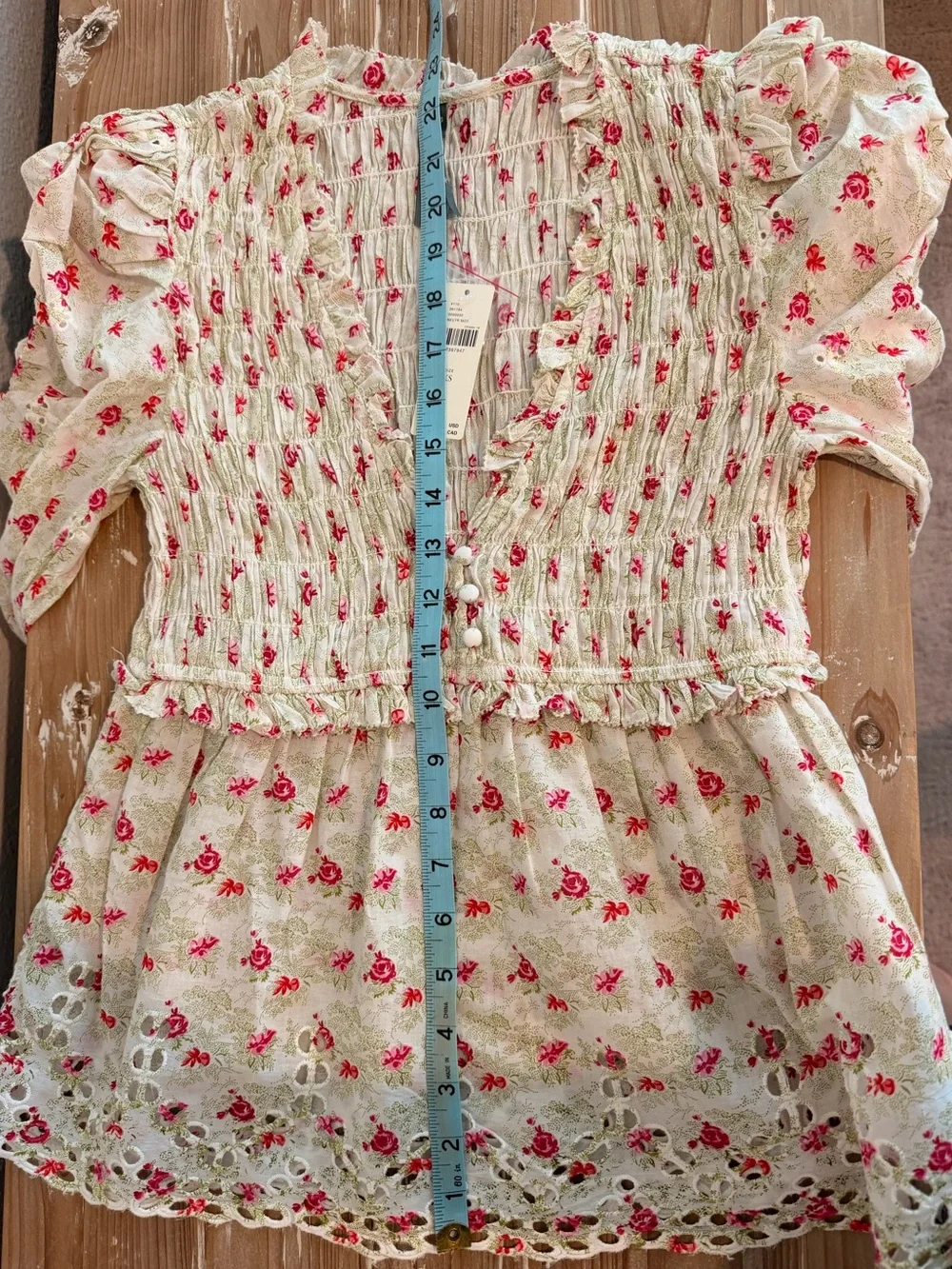 NWT Anthropologie Ruched Sleeve Smocked V-Neck Floral Blouse (Size XS)